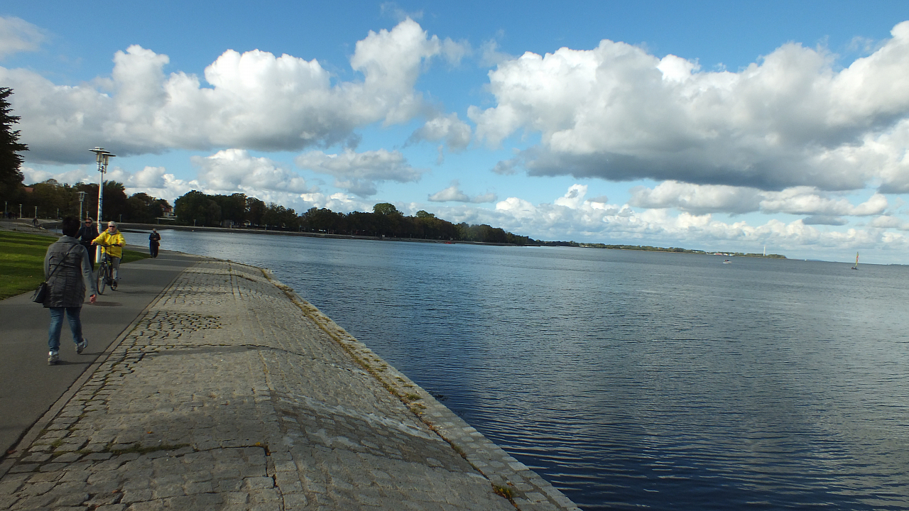 &copy; R.Thiel
10.10.2020 13:05:44
Stralsund 2020
Ostsee-Fotos